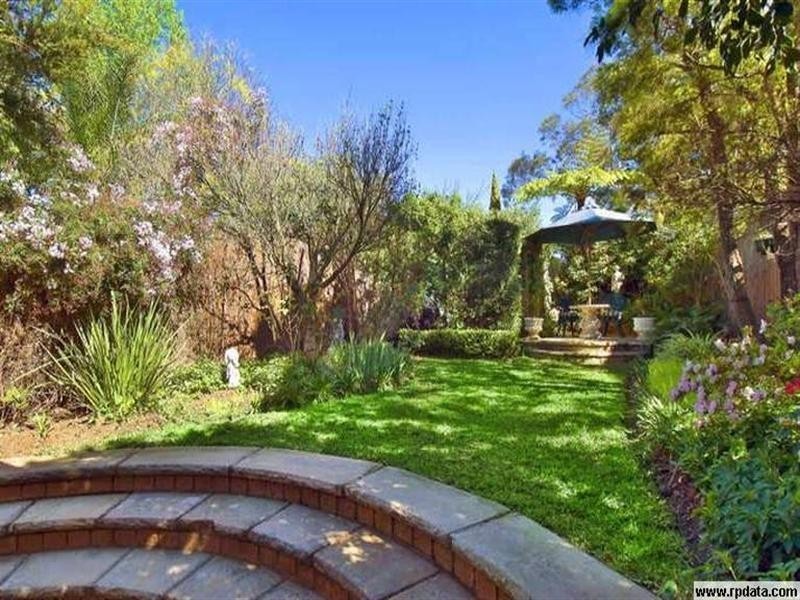 33 Wallace Street, Burwood NSW 2134