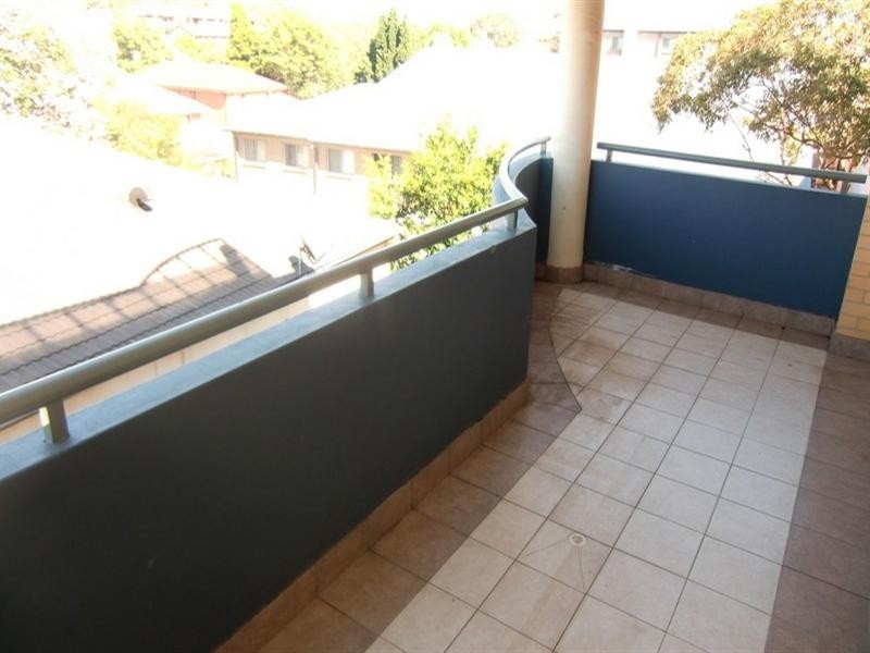 24/98 Chandos Street, Ashfield NSW 2131