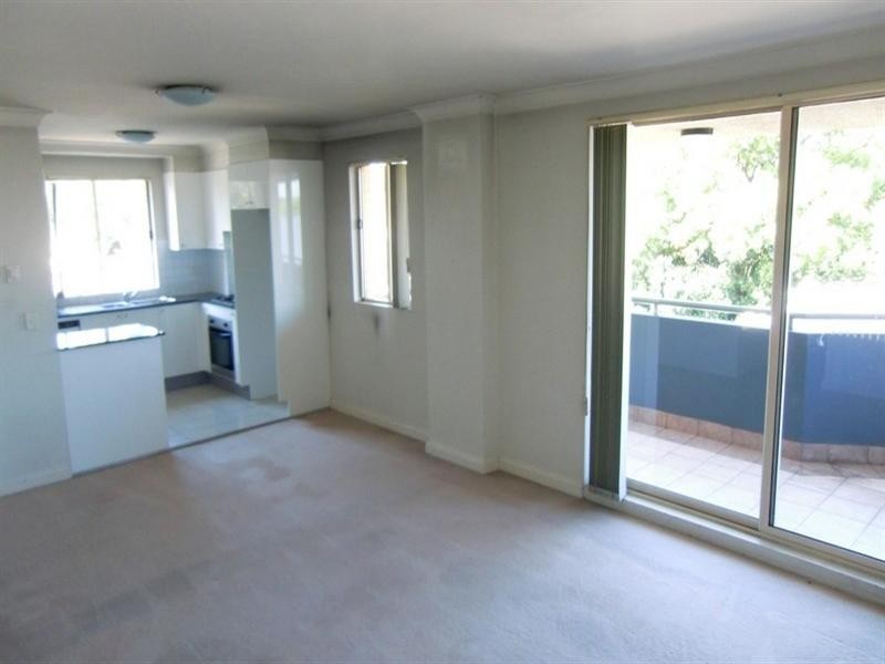 24/98 Chandos Street, Ashfield NSW 2131