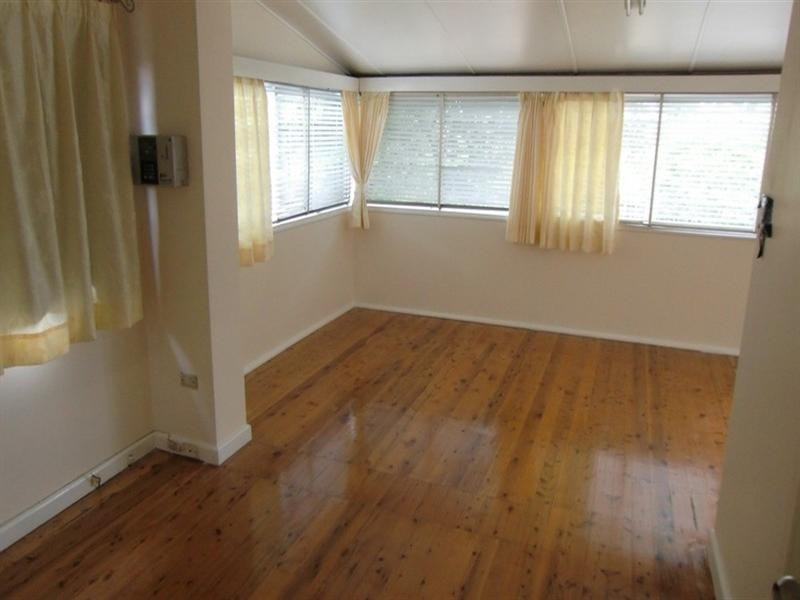 8 Julie Avenue, Clemton Park NSW 2206