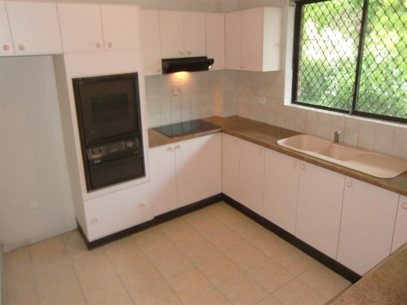 2/38-40 Hampstead Road, Homebush West NSW 2140