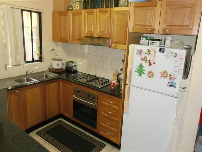 10/33 Elizabeth Street, Ashfield NSW 2131