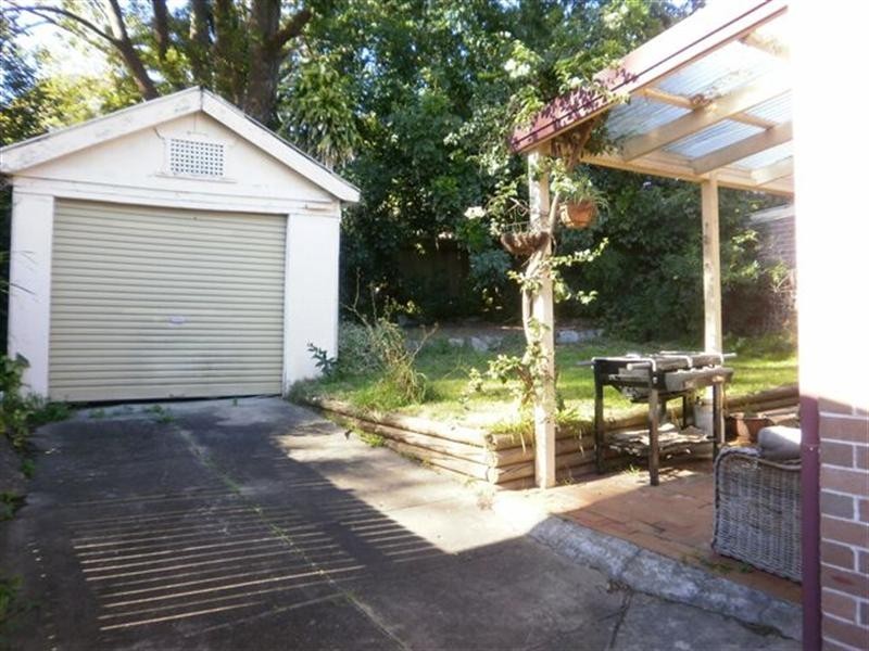 28 Farleigh Street, Ashfield NSW 2131