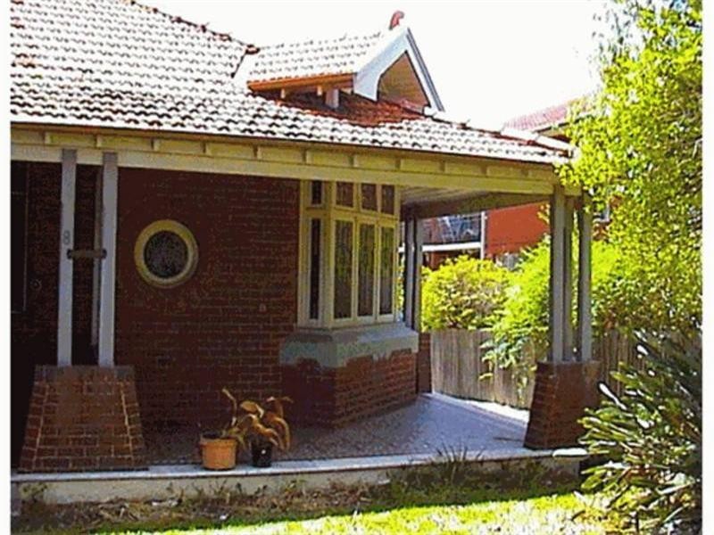 8 Julia Street, Ashfield NSW 2131