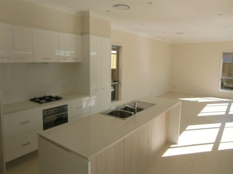 41 Cobden Parkes Crescent, Lidcombe NSW 2141