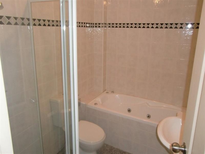 1/139 Georges River Road, Croydon Park NSW 2133