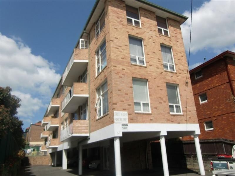 3/33 Alt Street, Ashfield NSW 2131