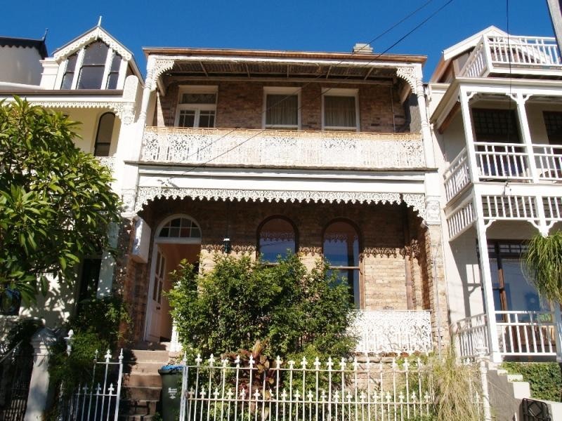 32 Fitzroy Avenue, Birchgrove NSW 2041