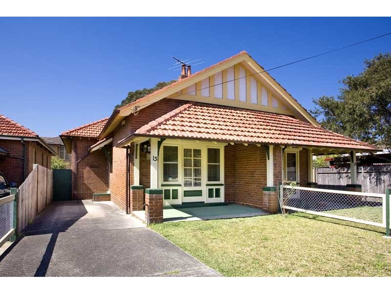 13 Bowman Street, Drummoyne NSW 2047