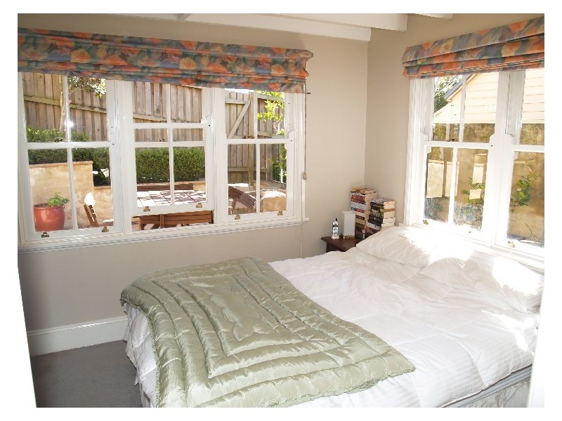 7 Hutcheson Street, Rozelle NSW 2039