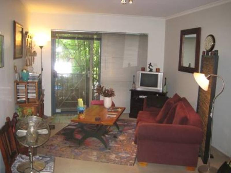 32/219 Chalmers Street, Redfern NSW 2016