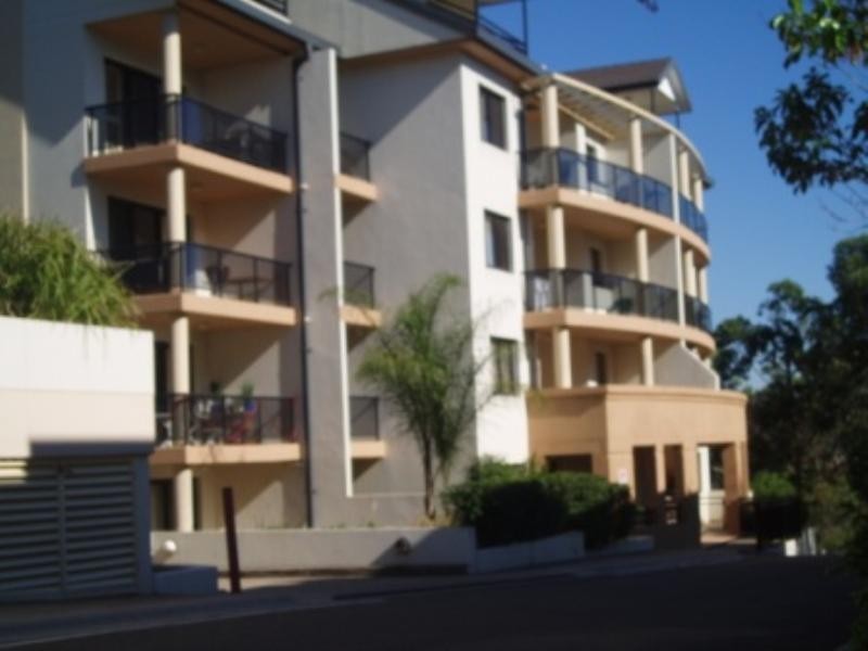 1/6 Taylors Drive, Lane Cove NSW 2066