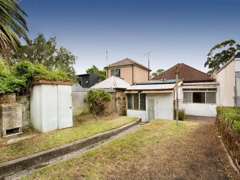 4 Cove Street, Birchgrove NSW 2041