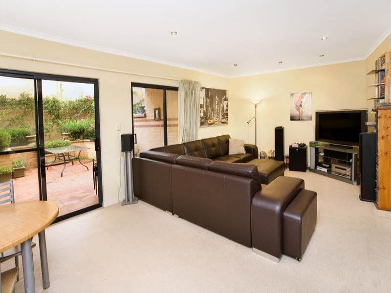 94/8 Water Street, Birchgrove NSW 2041