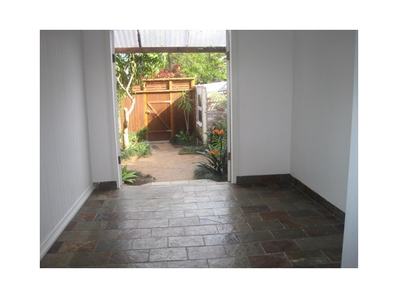 11 Perrett Street, Rozelle NSW 2039