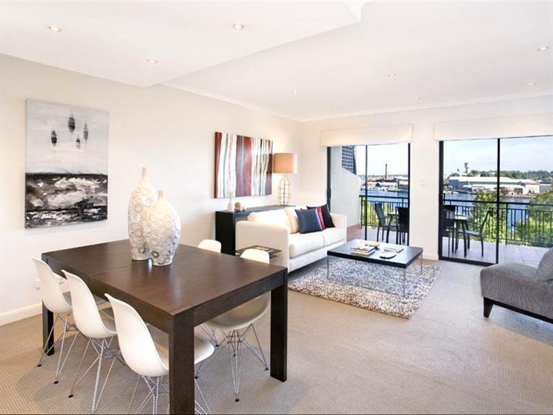 109/8 Water Street, Birchgrove NSW 2041
