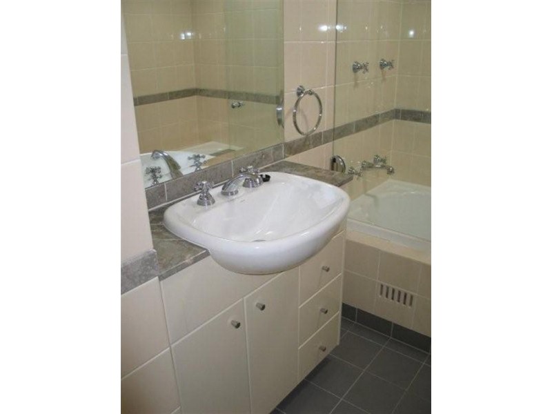 8/21 Waragal Avenue, Rozelle NSW 2039