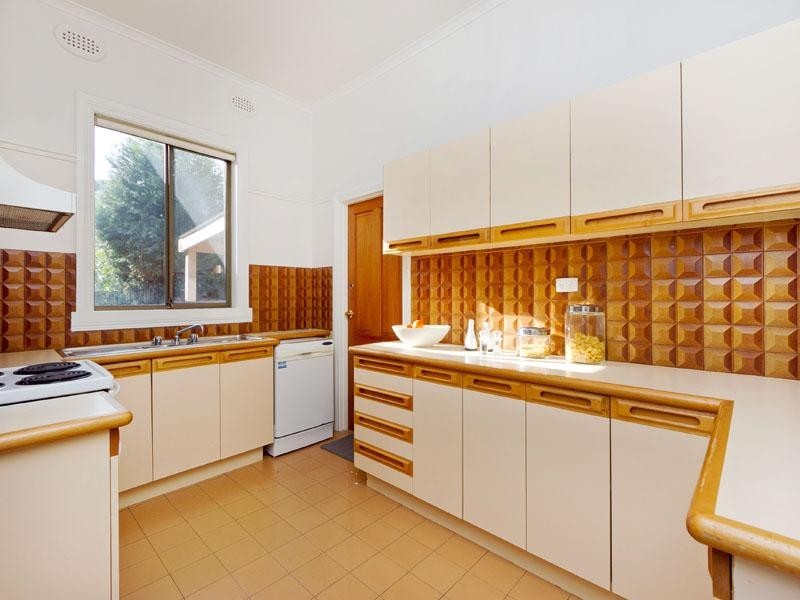 143 Park Road, Cheltenham VIC 3192