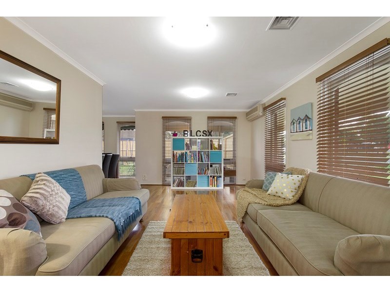 2 Biscay Court, Dingley Village VIC 3172