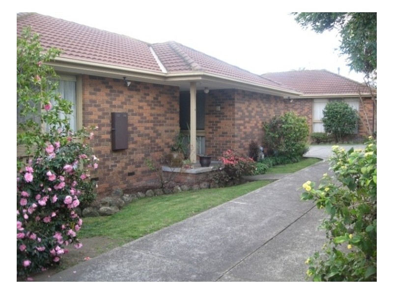 1/3 Barrina Street, Blackburn VIC 3130