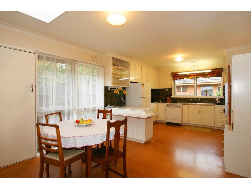 10 Forest Park Road, Dingley Village VIC 3172