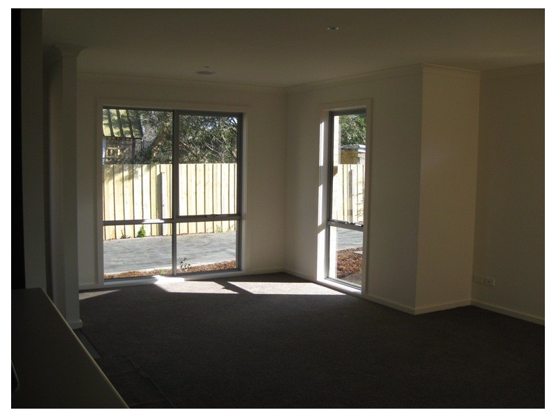 2/15 York Street, Bonbeach VIC 3196