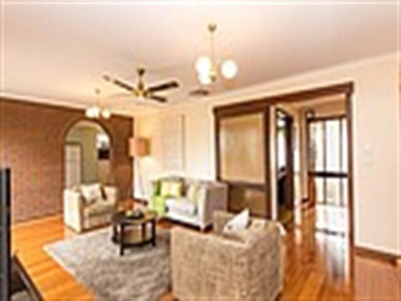 11 Golfwood Close, Dingley Village VIC 3172