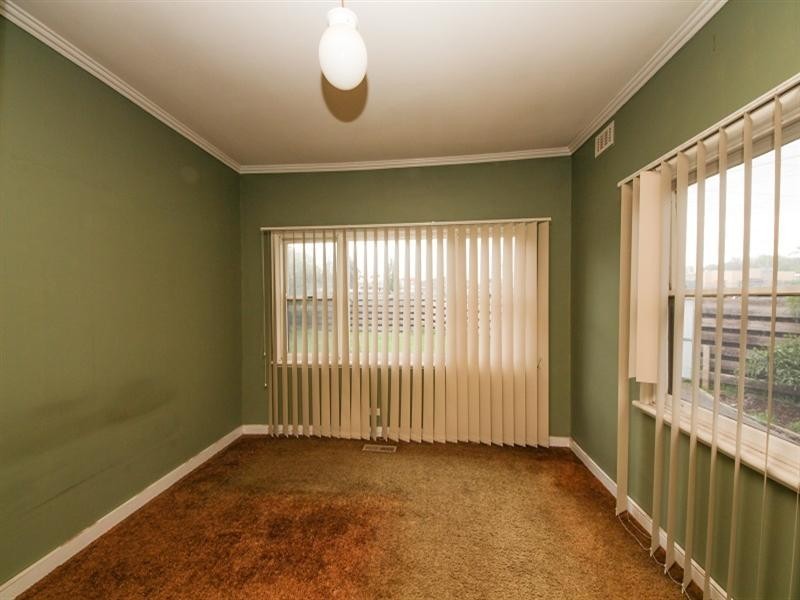 121 Warren Road, Mordialloc VIC 3195