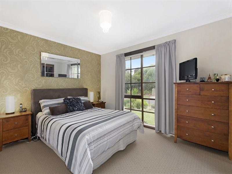 68 Benkel Avenue, Cheltenham VIC 3192