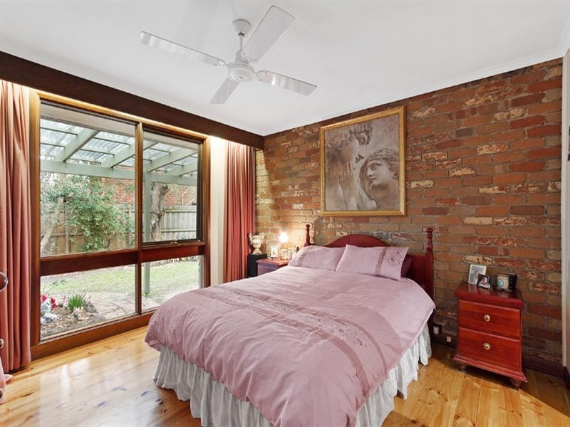 6 Chifley Court, Dingley Village VIC 3172