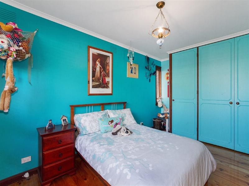 6 Chifley Court, Dingley Village VIC 3172