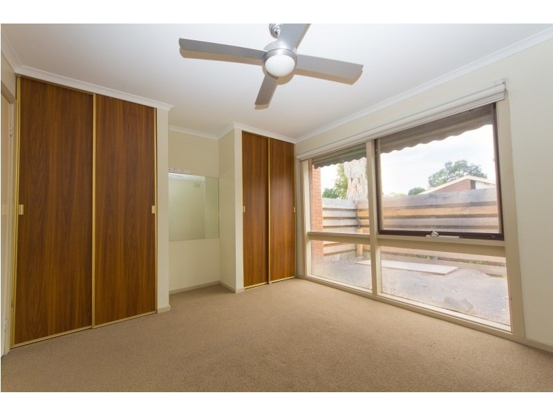 4 Oakwood Drive, Keysborough VIC 3173