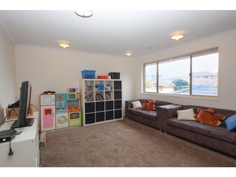 5 Emma Place, Dingley Village VIC 3172