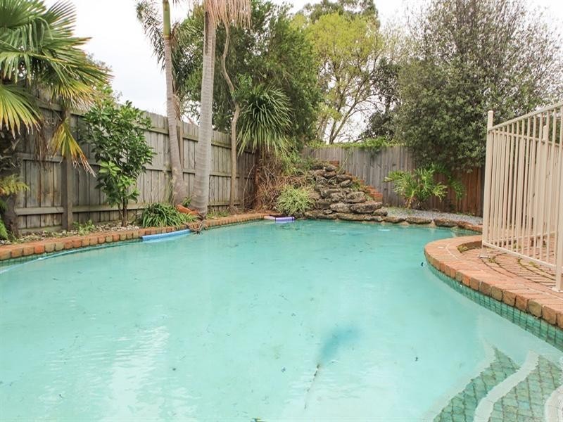 7 Chifley Court, Dingley Village VIC 3172