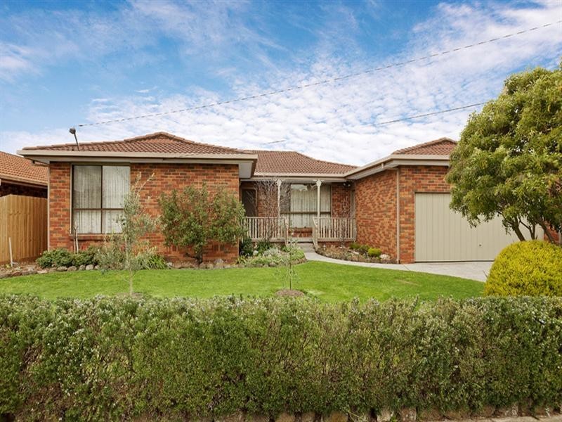 34 Renowden Street, Cheltenham VIC 3192