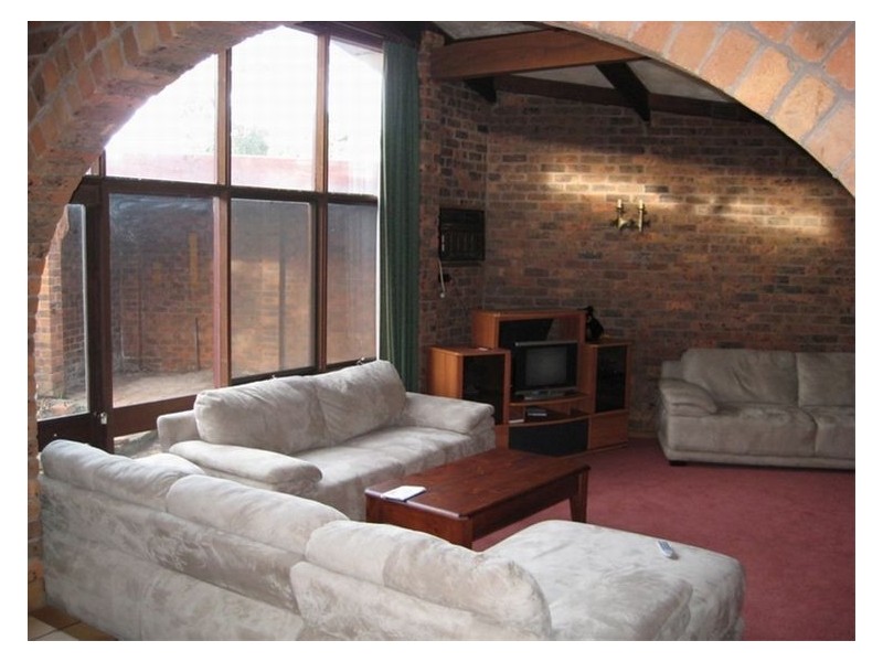 5 Snead Court, Dingley Village VIC 3172