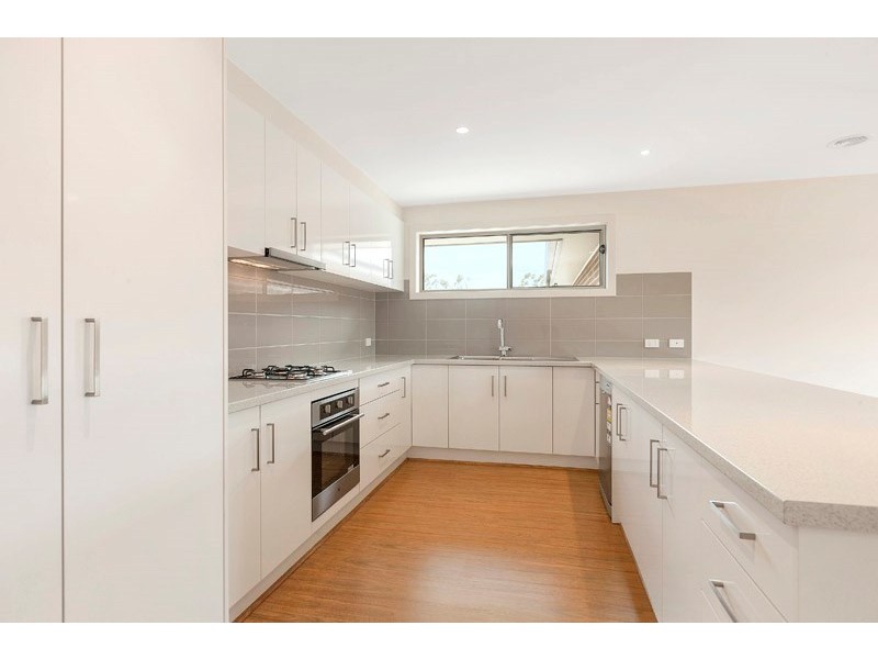 1/34 Railway Avenue, Garfield VIC 3814