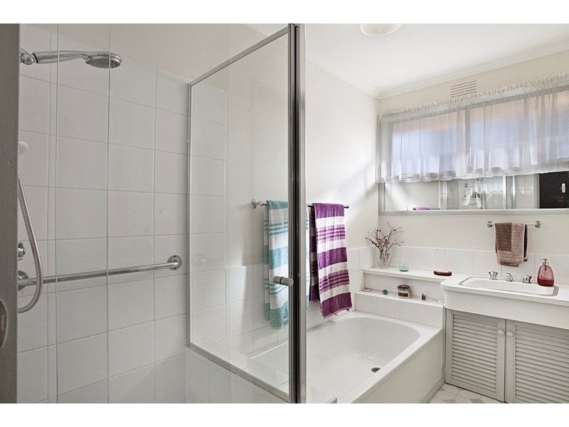 3/2 Stanley Avenue, Cheltenham VIC 3192