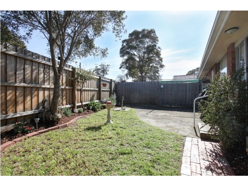 3/2 Stanley Avenue, Cheltenham VIC 3192