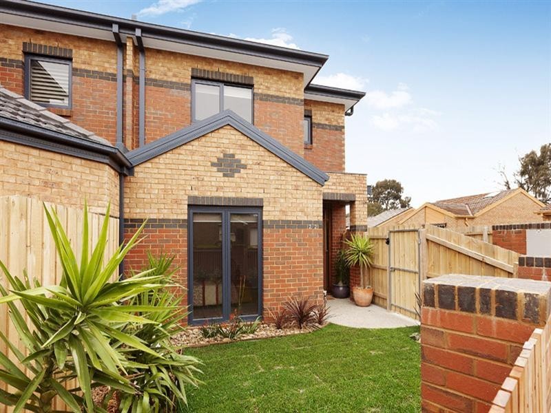 2B Jean Street, Cheltenham VIC 3192