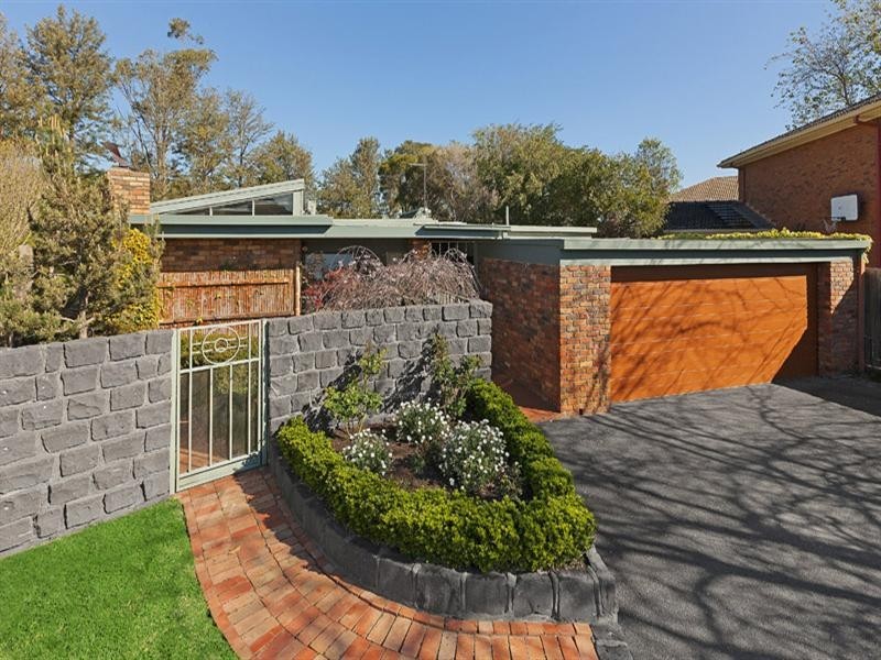 14 Willy Court, Dingley Village VIC 3172