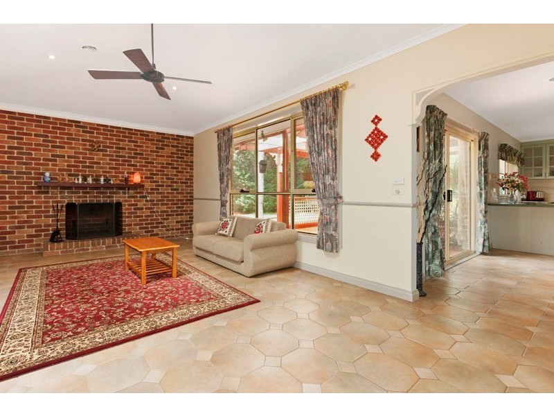 59 Wheatland Crescent, Dingley Village VIC 3172