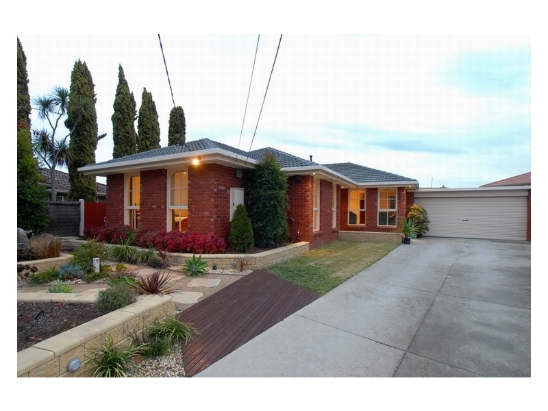 12 Glenelg Court, Dingley Village VIC 3172