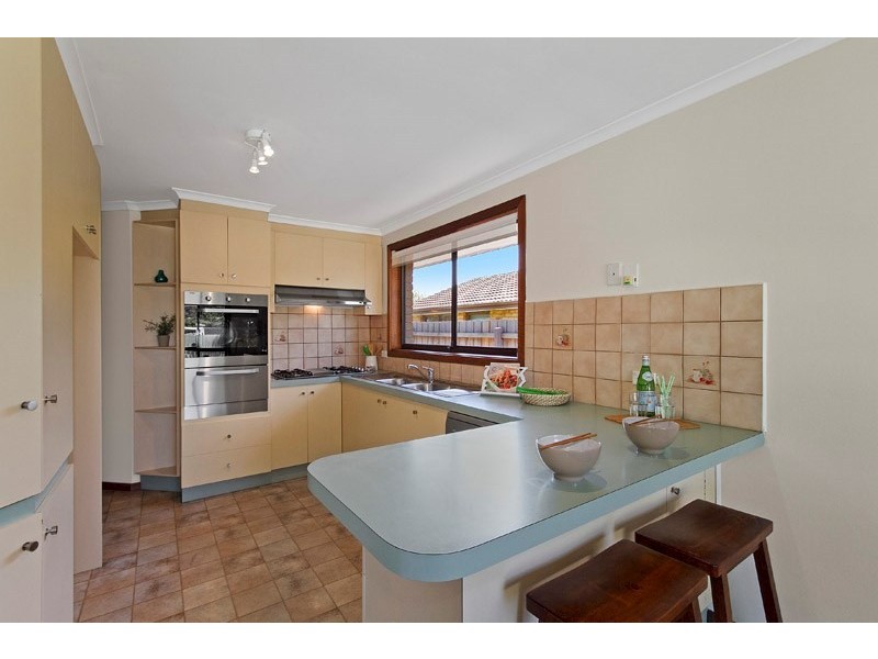 1 Renowden Street, Cheltenham VIC 3192