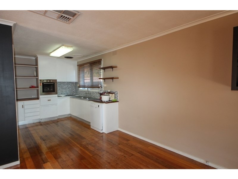 216 Spring Road, Dingley Village VIC 3172