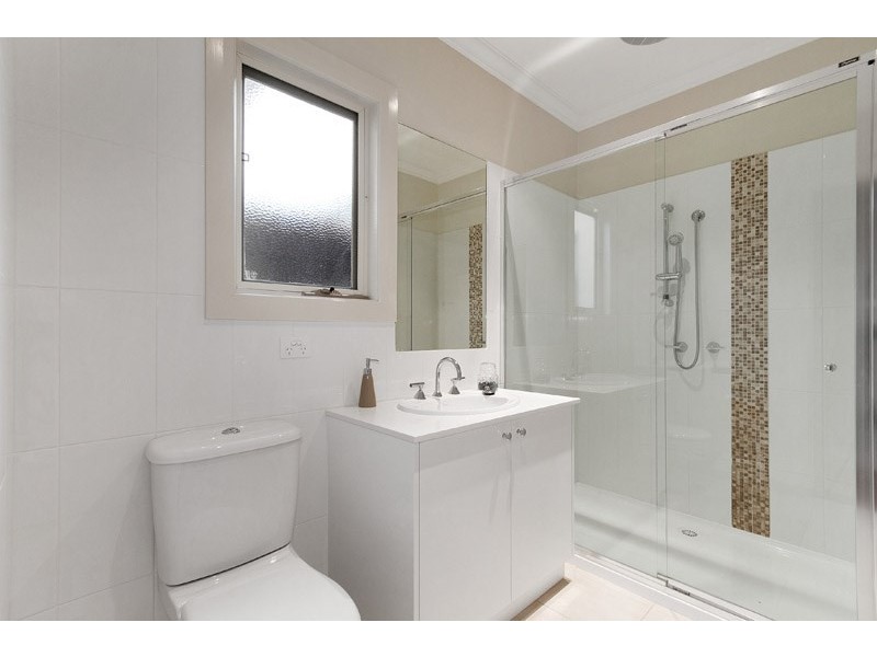 2/8 Collins Street, Mentone VIC 3194