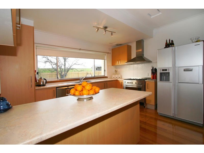 23 Cox Street, Cheltenham VIC 3192