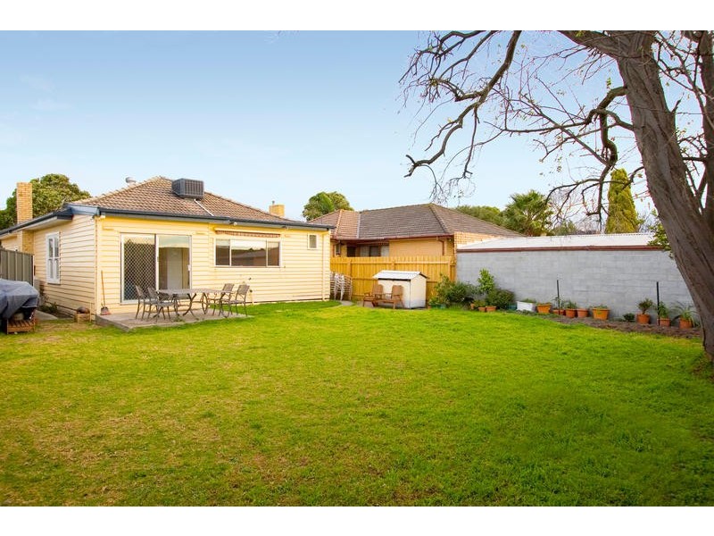 23 Cox Street, Cheltenham VIC 3192
