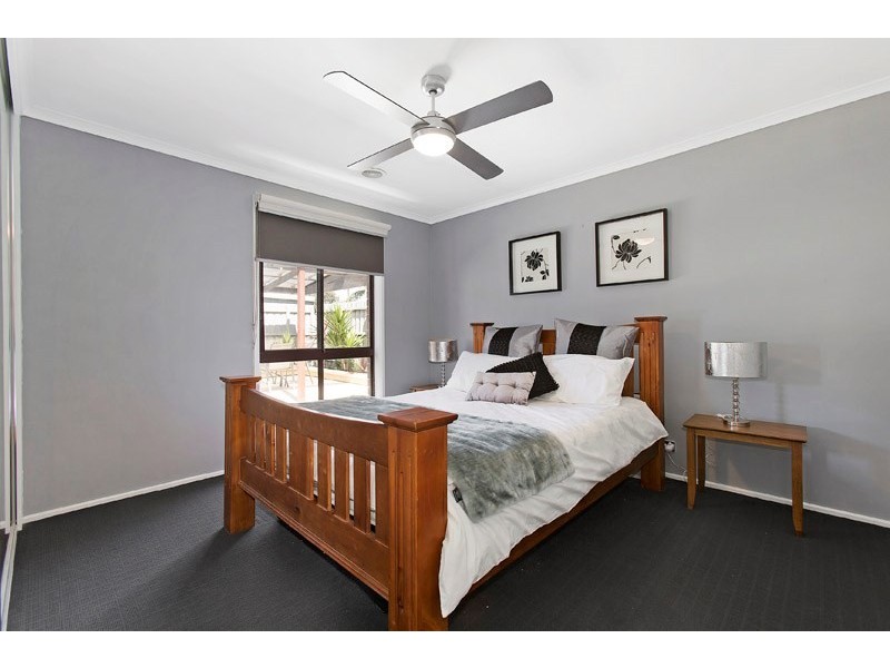 4 Twofold Close, Dingley Village VIC 3172