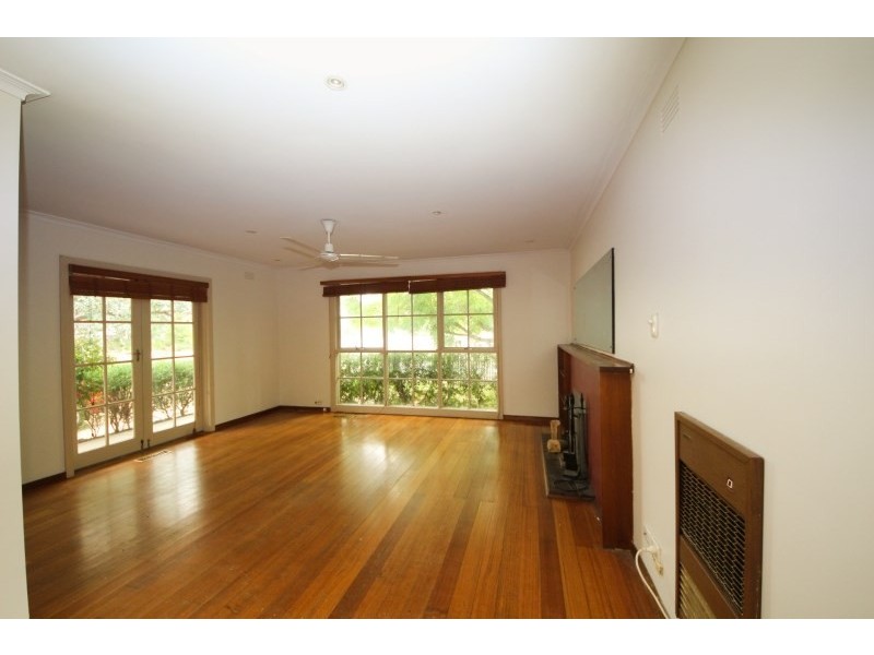 63 Jacks Avenue, Dingley Village VIC 3172